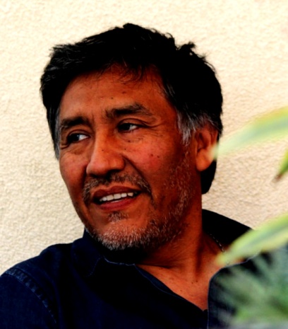 Agucho Velasquez : peintre recycleur