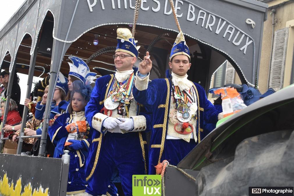 Carnaval meix dvt virton : photos de la Cavalcade